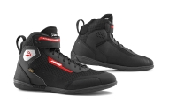 Black-Red